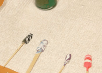 Uñas Decoradas Marmoleadas en Agua