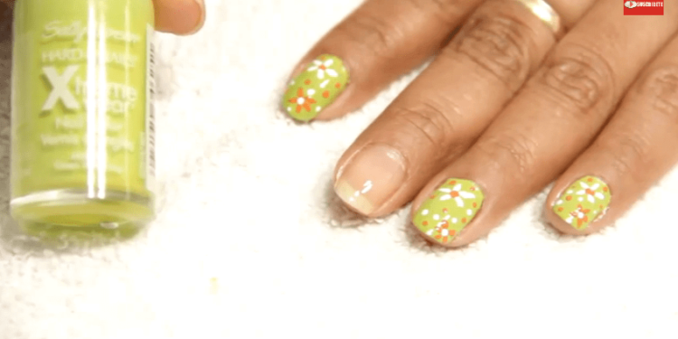 Uñas Decoradas | Flores de Primavera, Margaritas | Casayfamiliatv
