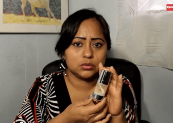 Cindy Crawford – Buenos Beneficios