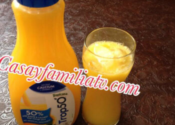 Disfrutando un Rico Jugo de Naranja