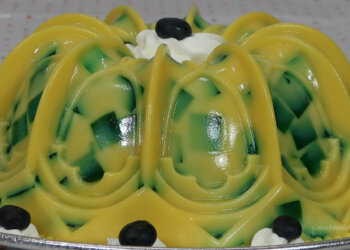 Gelatina de Rompope con Mosaico de Blueberry – Recetas en Casayfamiliatv