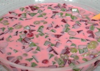 Ensalada Navideña de Yogurt Natural con Cerezas – Postre Navideño – Recetas en Casayfamiliatv