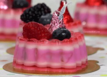 GELATINA DE CORAZÓN con FRESAS NATURALES: Receta FÁCIL y DELICIOSA | Casayfamiliatv