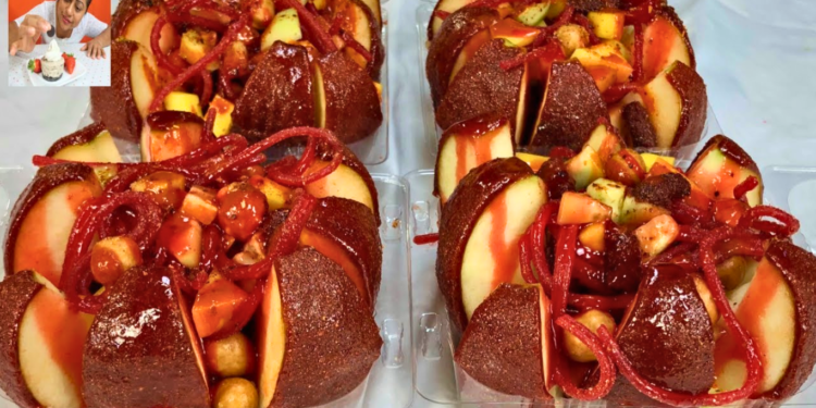 Manzanas Locas con Chamoy y Frutas – El Postre Perfecto para Vender desde Casa